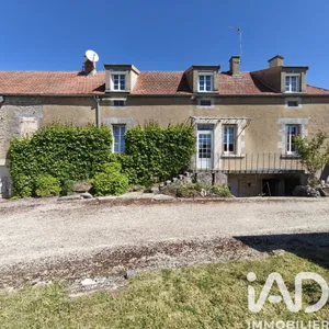 Maison de campagne à Annoux (89440)