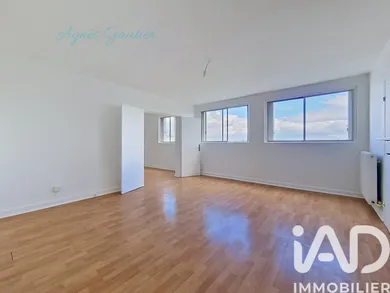 Apartment in Sucy-en-Brie (94370)