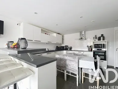 Maison à Villefranche-sur-Saône (69400)