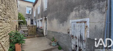 Maison de village à Cherveux (79410)