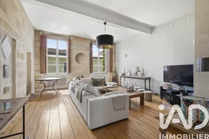 Appartement à Bordeaux (33300)