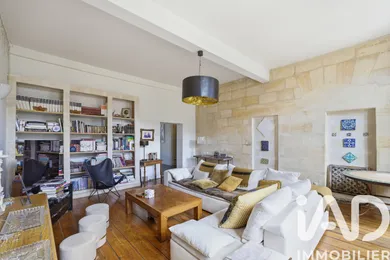 Apartment in Bordeaux (33300)