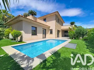 Maison à Sainte-Maxime (83120)