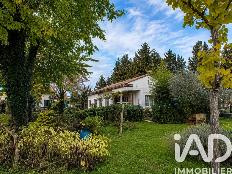 Maison 6 pièces 120 m² · à Jonquières-Saint-Vincent · 120 m² · 309 000 €