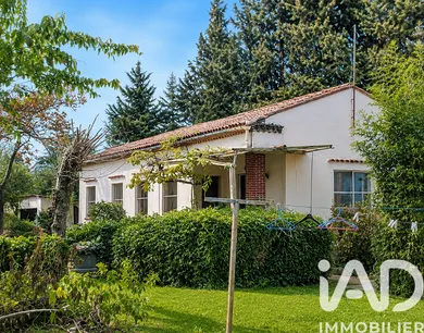 Maison traditionnelle à Jonquières-Saint-Vincent (30300)