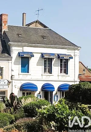 Building in Écueillé (36240)