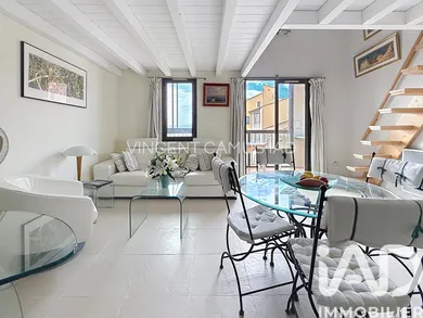 Apartment in Six-Fours-les-Plages (83140)