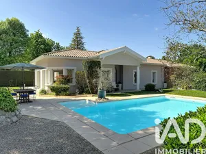 Maison d'architecte à Seilh (31840)