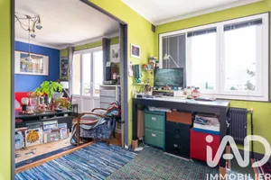 Apartment in Villeurbanne (69100)