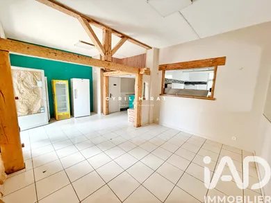 Commercial walls in La Seyne-sur-Mer (83500)