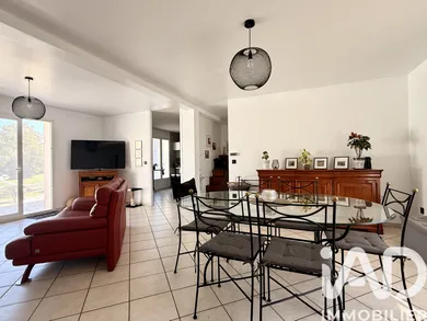 House in Nerville-la-Forêt (95590)