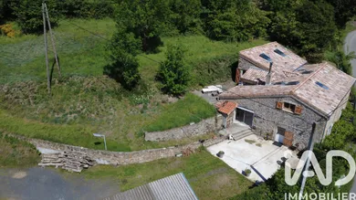 Maison de campagne à Lamastre (07270)