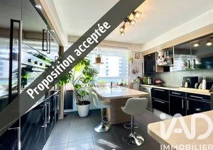 Appartement à Charleville-Mézières (08000)