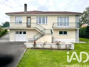 House in Laà-Mondrans (64300)