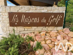 Townhouse in Sainte-Maxime (83120)