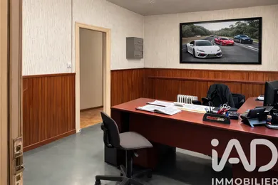 Commercial walls in Bezons (95870)