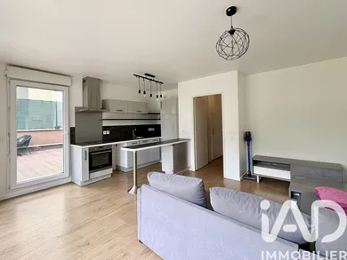 Duplex in Moissy-Cramayel (77550)