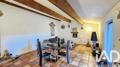 Apartment in Villecroze (83690)