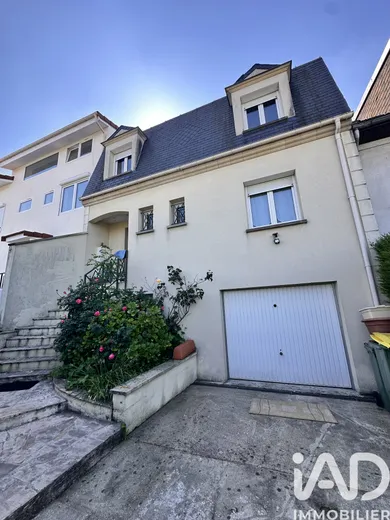 Maison traditionnelle à Antony (92160)