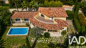 Maison d'architecte à Bandol (83150)