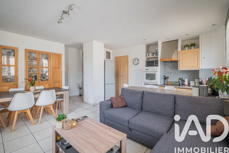 Appartement 3 pièces 75 m² · à Vinay · 75 m² · 162 000 €