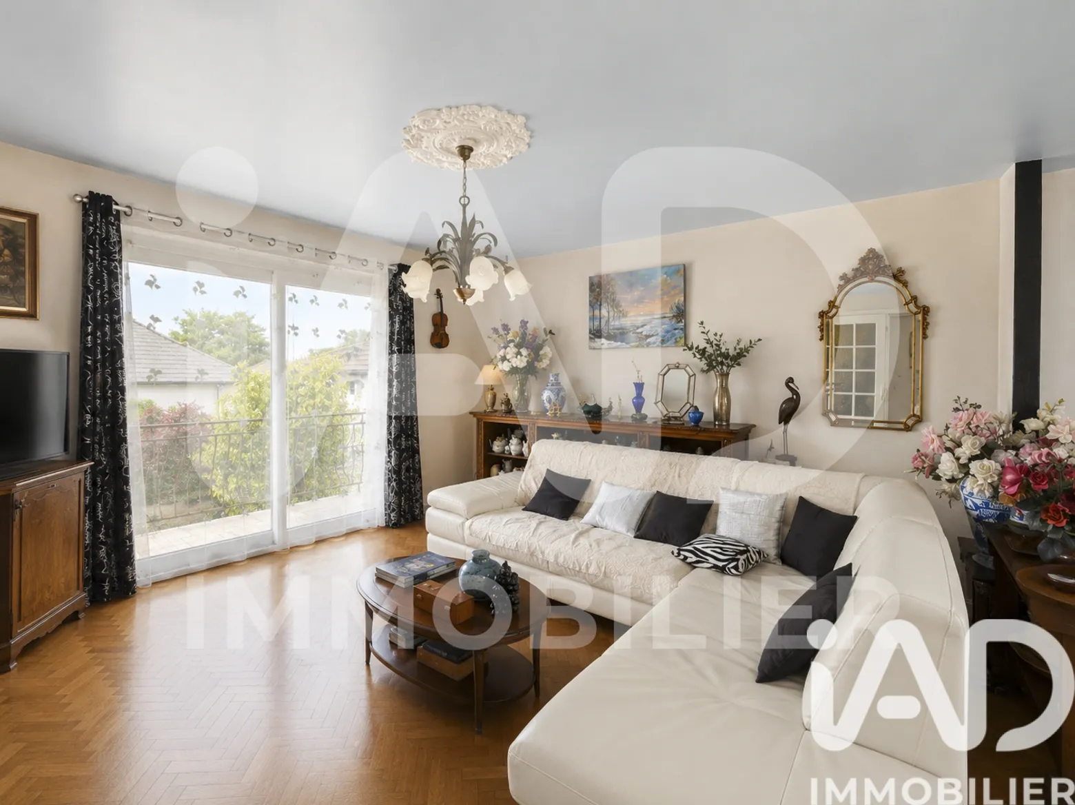 Vente maison à Saint-Pantaléon-de-Larche (19600) : maison 3 pièces 110 m² - 2025207 — 3