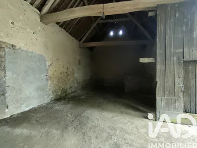 Maison de campagne à Courgenay (89190)