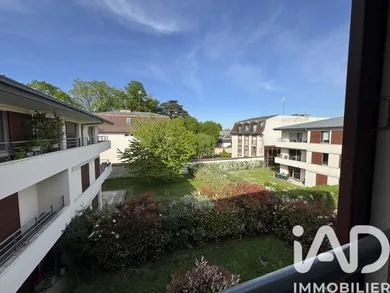 Appartement à Fontainebleau (77300)