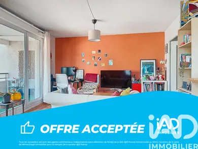 Apartment in Villeurbanne (69100)