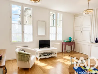 Appartement à Saintes (17100)