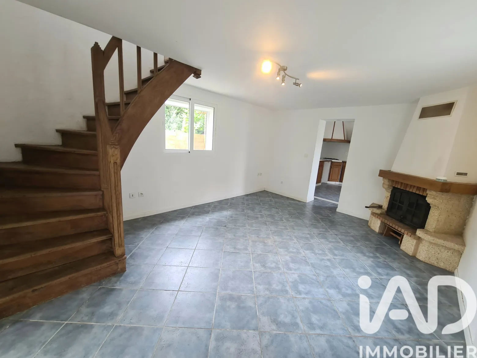 Vente maison à Castelsarrasin (82100) : maison traditionnelle 6 pièces 135 m² - 2025394 — 3
