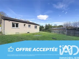 Pavillon à Diges (89240)