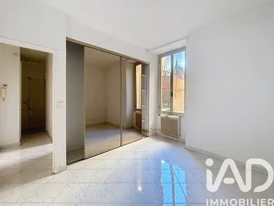 Apartment in Nice (06300)