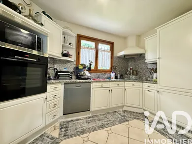 House in Ornex (01210)