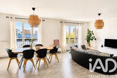 Apartment in Colombes (92700)