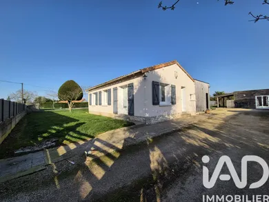 Maison traditionnelle à Chalandray (86190)