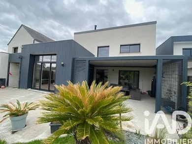 Maison d'architecte à Bédée (35137)