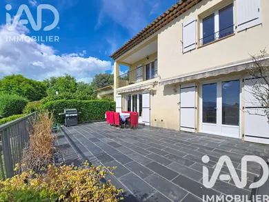 Duplex in Montauroux (83440)