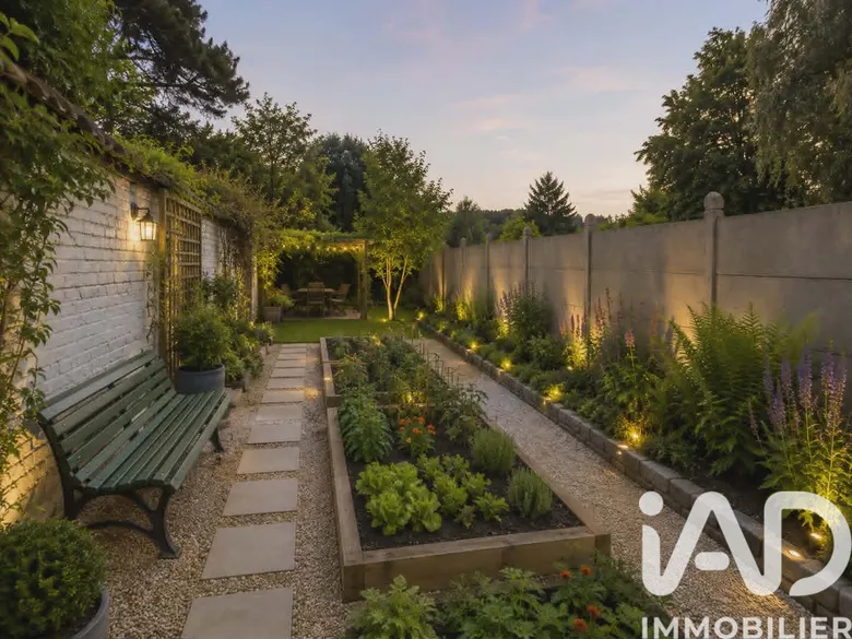 Maison 8 pièces 151 m² · à Trith-Saint-Léger · 151 m² · 183 000 €