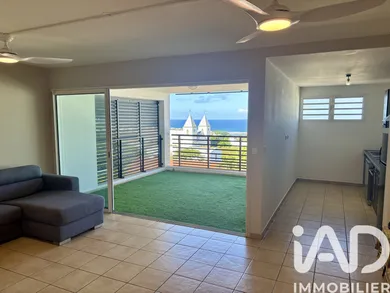 Appartement à Saint-Pierre (97410)
