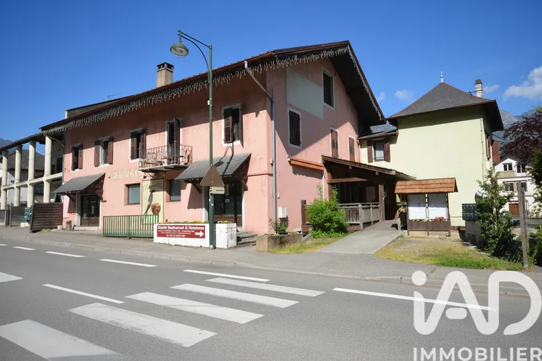 Immeuble 2 pièces 780 m² · à Albertville · 780 m² · 930 000 €