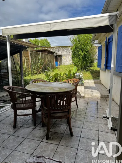 Maison de village à Bruges-Capbis-Mifaget (64800)