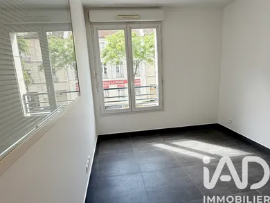 Apartment in Bourg-la-Reine (92340)