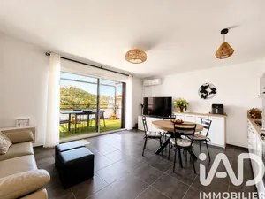 Apartment in Auriol (13390)
