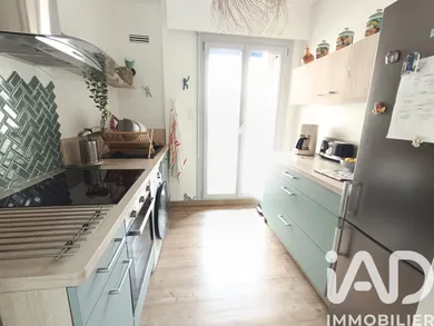 Apartment in Toulon (83100)