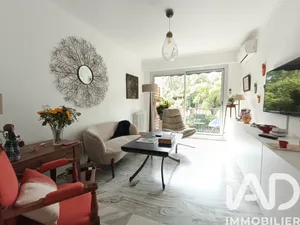 Apartment in Toulon (83100)