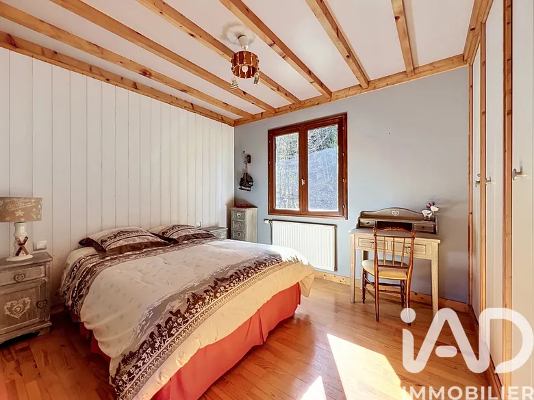 Maison 5 pièces 126 m² · à Prémanon · 126 m² · 410 000 €