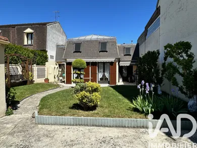 Maison à Champigny-sur-Marne (94500)
