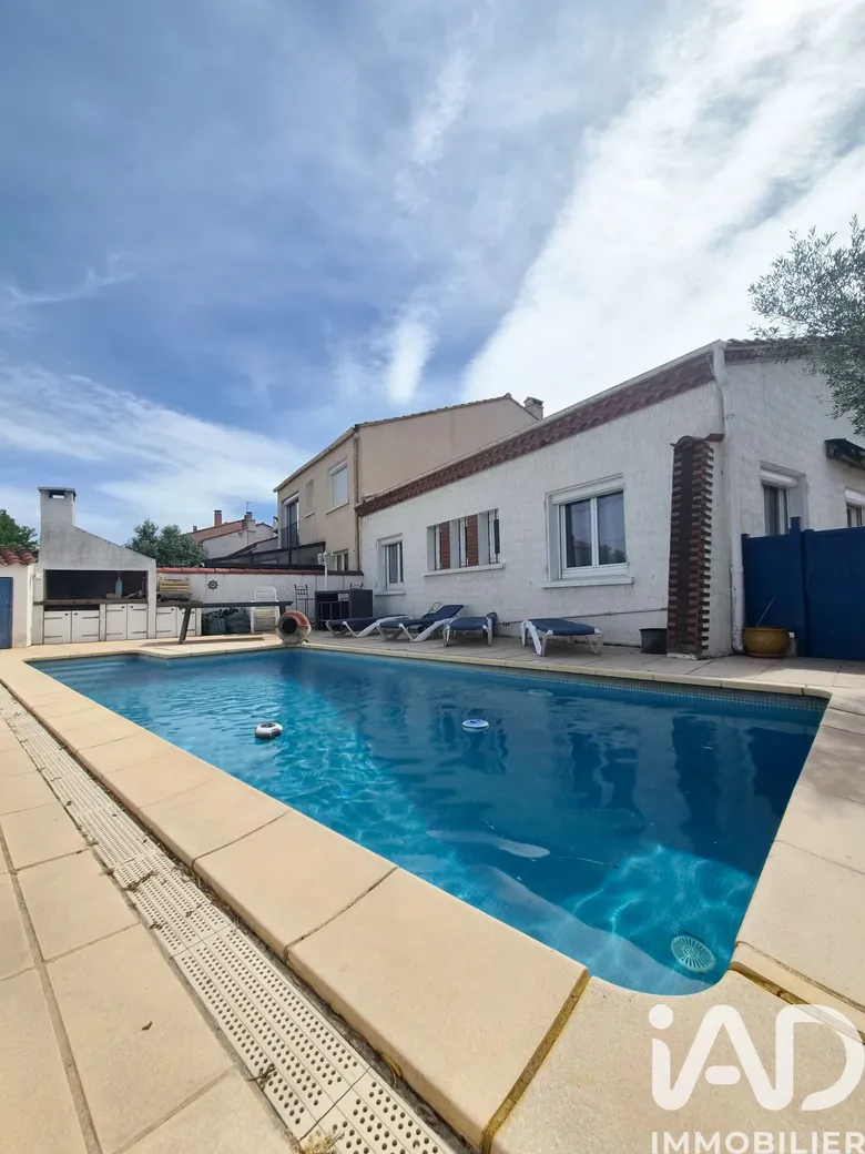 Maison 5 pièces 112 m² · à Pia · 112 m² · 299 000 €