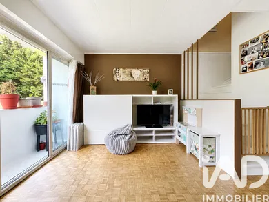 Apartment in Cenon (33150)